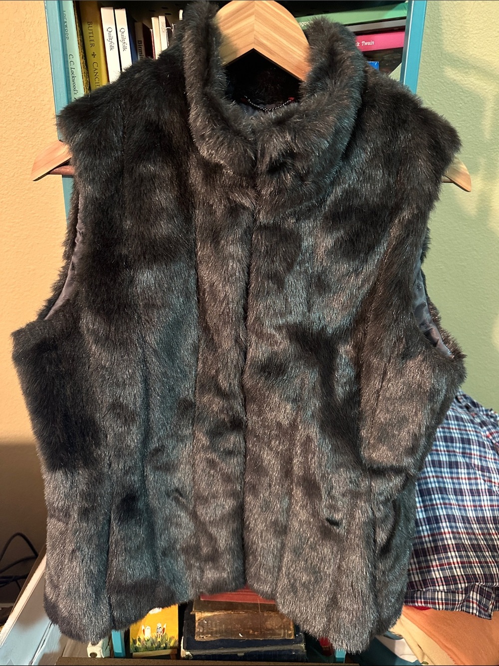 Banana Republic Faux Fur Vest - Dark charcoal Women’s Vest
